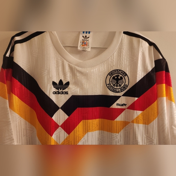 Adidas Men's White Graphic Shirt - Picture 3 of 4